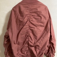 FOREVER 21 ピンク ボンバージャケット L/Gの画像