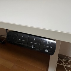 【美品】電動昇降式デスクの画像
