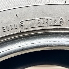 2016年製 スタッドレスタイヤ 4本【引き取り限定】の画像