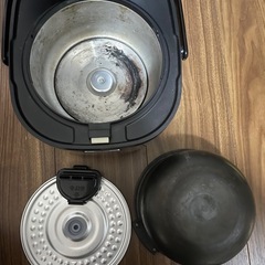 炊飯器の画像