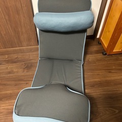 ニトリ ゲーミング座椅子2 グレーの画像