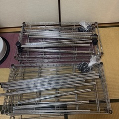 大きめスチールラック２台の画像