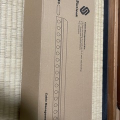 コードを束ねる物　ケーブルマネージメントの画像