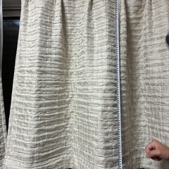 カーテンの画像