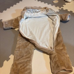 アカチャンホンポ　耳付きフリースロンパース 70-80cmの画像