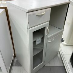 ★リユースのサカイ千葉中央店★  レンジ台 白系 H98×D42×W66 クリーニング済み TC5440の画像