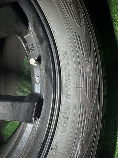 早い者勝ち！235/60R18 ヨコハマ スタッドレスタイヤ・ホイール