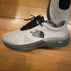ノースフェイススニーカー28cmの画像