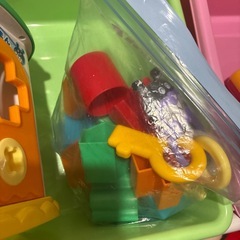 おもちゃの棚の画像