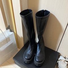 ロングブーツ膝下の画像