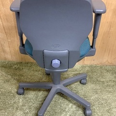 ☆肘置き付き オフィスチェアの画像