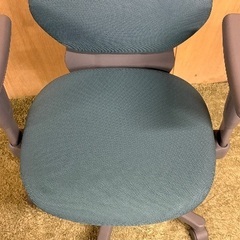 ☆肘置き付き オフィスチェアの画像
