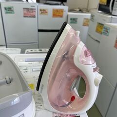 【リサイクルショップ ピカソ 小松原】🌸✨アイリスオーヤマ✨コードレスアイロン✨SIR-04CL-P（2020年製）💗★7338★の画像