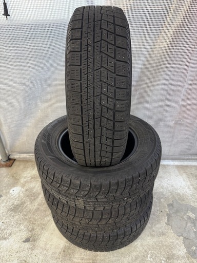 195/65R15 スタッドレスタイヤ ヨコハマIG60 4本セット