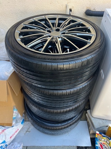 タイヤ　ホイール