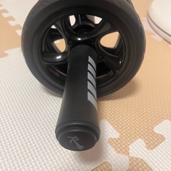 腹筋ローラー／ダブルホイール／静音タイプ／美品の画像