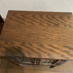 キャビネット　観音開き　アンティーク家具の画像