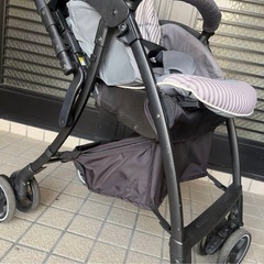 𝐀𝐩𝐫𝐢𝐜𝐚ベビーカー ラクーナクッションの画像