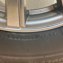 アルファード　スタッドレスタイヤ
の画像