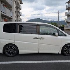 車検長〜いステップワゴンスパダですの画像