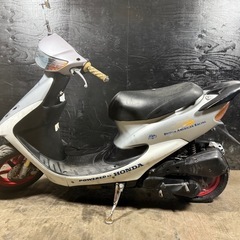 ★支払総額5.8万円★関東圏内即日配送可能！ 全車走行テスト済み！ ホンダ ZX シルバーAF35 5000台限定車！ 赤ホイール！ 本物ZX！ フロントディスクブレーキ！ サイスタ付き！の画像