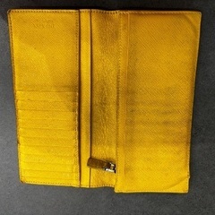 PRADA長財布　【不思議なこと、運気上がる】の画像