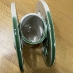 源氏車のようなお洒落な花器の画像