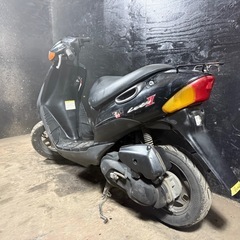 ★支払総額3.5万円★激安バイク続々入荷中！ なんでも買い取ります！ スズキ レッツ2 黒　人気のレッツ2！ 2ストのためオイル注ぎ足すだけ！ 外観良好！ちょっとした足に♪の画像