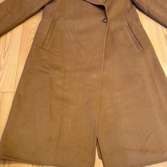 コート　UNIQLO ブラウン　の画像