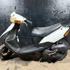 ★支払総額2.6万円★関東圏内即日配送可能！全車走行テスト済みです！ スズキ レッツ2 白 人気のレッツ2！ 2ストのためオイル注ぎ足すだけ！ 激安原付！　バッテリー新品！の画像