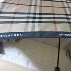 バーバリー　折りたたみ傘　中古美品の画像