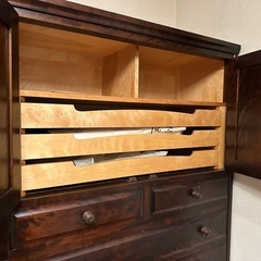 北海道民芸家具 着物タンス•洋服タンスの画像