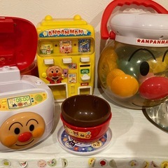 おままごとなどのセットの画像