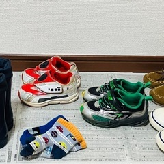 【決定】5足【靴下つき】15cm 15.5cm　16cm 子ども靴の画像