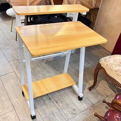 【新品/完成品】キャスター付きデスク 棚2段 机 テーブル ホワイト×木目ナチュラル 横幅60cm奥行43cm高さ88.5cm★買取帝国 志木店の画像