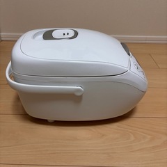 炊飯器の画像