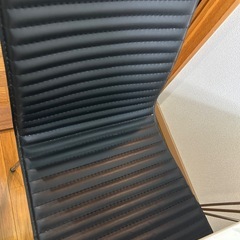 ダイニングテーブルの画像