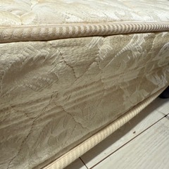 【Sealy】マットレスの画像