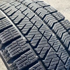 205/55R16‼️ブリザック VRX2‼️ 東北6県無料配送対応‼️爆安‼️最終値下げ‼️④超超超バリ溝❗ 国産ブリジストン VRX2❗ アルミ付き 国産 タイヤ !!　スタッドレスの画像