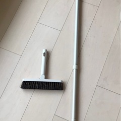 美品 無印良品 掃除用品システム ヘッドが付け替えられる 軽量ポール ブラシ 5点セット の画像