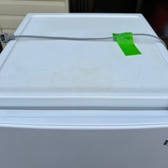 ハイアール冷蔵庫JR-NF148Bの画像