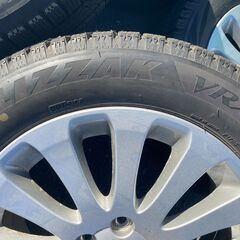 205/55R16‼️ブリザック VRX2‼️ 東北6県無料配送対応‼️爆安‼️最終値下げ‼️⑤超超超バリ溝❗ 国産ブリジストン VRX2❗ アルミ付き 国産 タイヤ !!　スタッドレスの画像