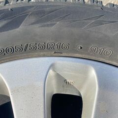 205/55R16‼️ブリザック VRX2‼️ 東北6県無料配送対応‼️爆安‼️最終値下げ‼️⑤超超超バリ溝❗ 国産ブリジストン VRX2❗ アルミ付き 国産 タイヤ !!　スタッドレスの画像