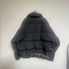 ZARA のダウンジャケットの画像