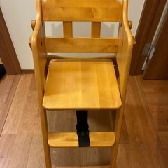 折りたたみベビーチェアの画像