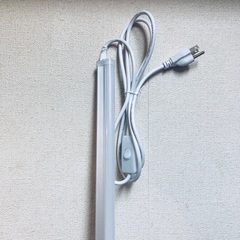 LED蛍光灯　照明器具不要　120cm  電球色　スイッチ付きの画像