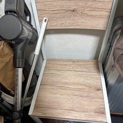 テーブル1+椅子*2 の画像