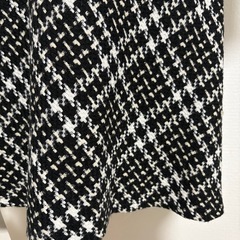 バッグ付きツイードスーツの画像