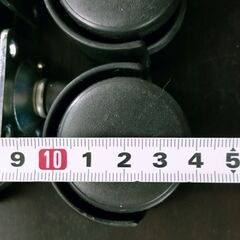 ネジ止めキャスター8個の画像