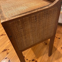 藤の収納ボックスの画像